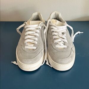 P448 Womens Light Gray and White Sneakers